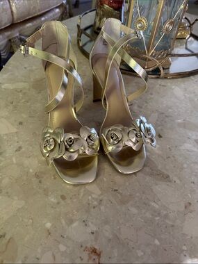 Charles by Charles David Metallic Gold Floral Strap Block Heels